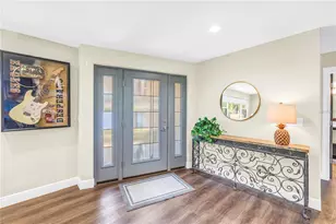 8261 28th Ave N, Saint Petersburg, FL 33710 - Photo 6