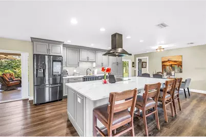 8261 28th Avenue N, Saint Petersburg, FL 33710 - Photo 32