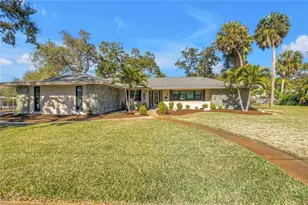 8261 28th Ave N, Saint Petersburg, FL 33710 - Photo 1