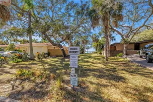 8261 28th Ave N, Saint Petersburg, FL 33710 - Photo 50