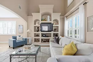 6834 Guilford Bridge Dr, Apollo Beach, FL 33572 - Photo 12