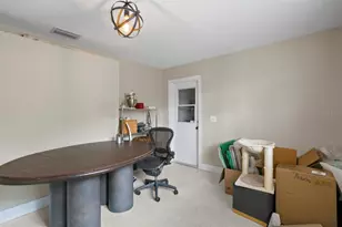 8407 Granite Pl, Tampa, FL 33615 - Photo 38