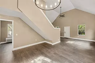 16288 48th St N, Clearwater, FL 33762 - Photo 4