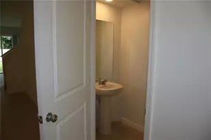 3346 Lapis Lk Dr, Zephyrhills, FL 33541 - Photo 8