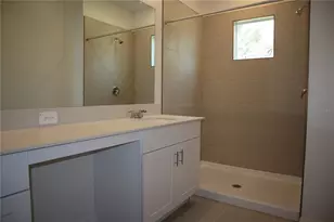 3346 Lapis Lk Dr, Zephyrhills, FL 33541 - Photo 22