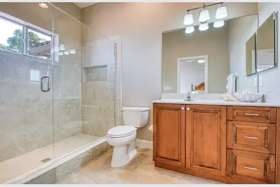 5918 Bahama Shores Drive S, Saint Petersburg, FL 33705 - Photo 62