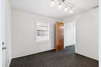 801 49th Street N, Saint Petersburg, FL 33710 - Photo 8