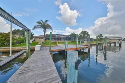 6429 Lake Sunrise Drive, Apollo Beach, FL 33572 - Photo 38