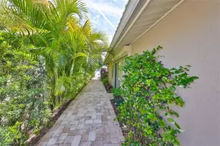 6429 Lake Sunrise Dr, Apollo Beach, FL 33572 - Photo 42