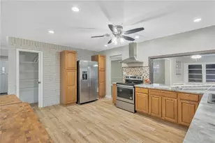13005 Willoughby Ln, Hudson, FL 34667 - Photo 16