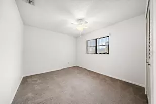 2545 Colony Dr, Dunedin, FL 34698 - Photo 26