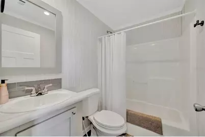 105 W Saint Johns Way, Apollo Beach, FL 33572 - Photo 16