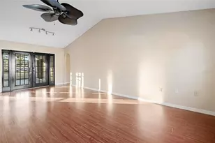 18847 Parade Rd, Hudson, FL 34667 - Photo 10