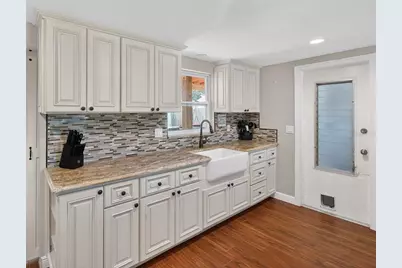 5134 Reseda Drive, New Port Richey, FL 34652 - Photo 6