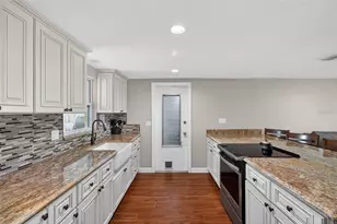 5134 Reseda Dr, New Port Richey, FL 34652 - Photo 8