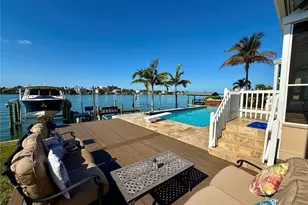 812 Island Way, Clearwater Beach, FL 33767 - Photo 62