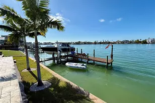 812 Island Way, Clearwater Beach, FL 33767 - Photo 66