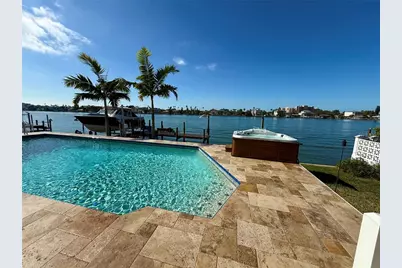 812 Island Way, Clearwater Beach, FL 33767 - Photo 64