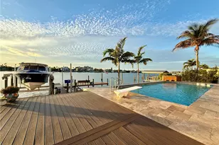 812 Island Way, Clearwater Beach, FL 33767 - Photo 46