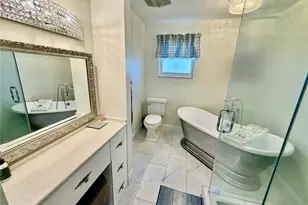 812 Island Way, Clearwater Beach, FL 33767 - Photo 80