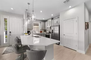 5418 Rushmere Ct, Palmetto, FL 34221 - Photo 8