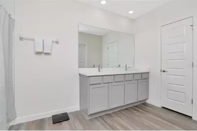 9744 Crescent Ray Drive, Wesley Chapel, FL 33545 - Photo 18