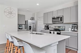 9744 Crescent Ray Dr, Wesley Chapel, FL 33545 - Photo 12