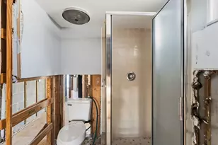 244 145th Ave E, Madeira Beach, FL 33708 - Photo 10