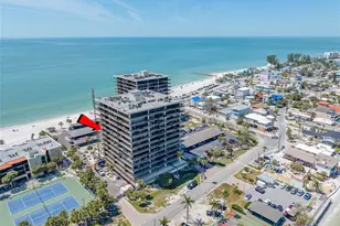 7600 Bayshore Dr, Treasure Island, FL 33706 - Photo 1