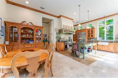 2152 Coffee Pot Boulevard NE, Saint Petersburg, FL 33704 - Photo 14