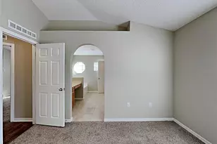 744 Lobelia Dr, Davenport, FL 33837 - Photo 16