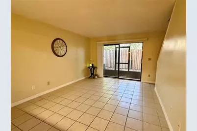 1422 Highland Ridge Circle, Brandon, FL 33510 - Photo 4