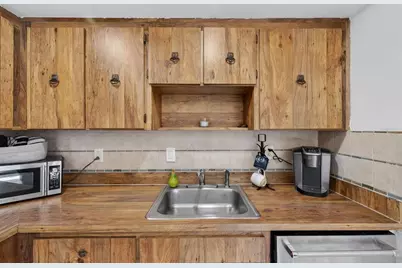 9883 88th Way, Seminole, FL 33777 - Photo 16