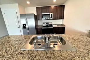 550 Calico Scallop St, Ruskin, FL 33570 - Photo 6