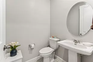 19780 Blue Pond Dr, Lutz, FL 33558 - Photo 8