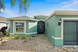 29318 Snap Hook Dr, San Antonio, FL 33576 - Photo 4