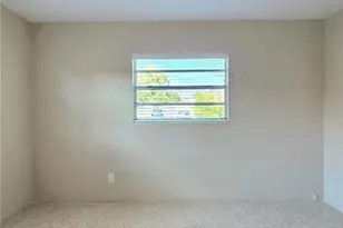 1018 60th Ave N, Saint Petersburg, FL 33703 - Photo 16