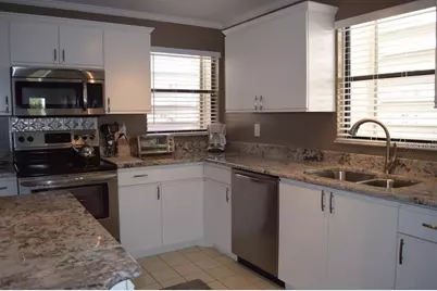 7871 Sailboat Key Boulevard S #305, South Pasadena, FL 33707 - Photo 12
