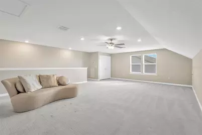 9107 Rally Spring Loop, Wesley Chapel, FL 33545 - Photo 26