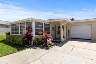 2735 Sherbrooke Ln, Palm Harbor, FL 34684 - Photo 1