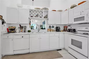 212 Mehlenbacher Rd, Belleair, FL 33756 - Photo 14