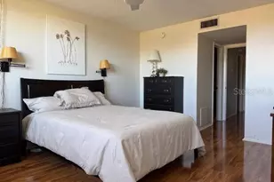 4915 Bay Street NE, Saint Petersburg, FL 33703 - Photo 8
