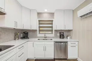 6644 Gulfport Blvd S, South Pasadena, FL 33707 - Photo 14