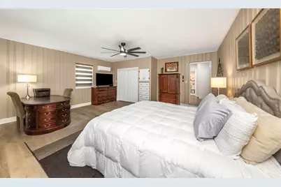 6644 Gulfport Boulevard S, South Pasadena, FL 33707 - Photo 20