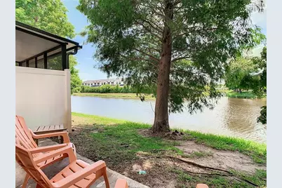 4907 White Sanderling Court, Tampa, FL 33619 - Photo 8