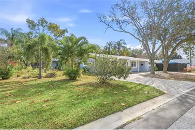 4095 Locust Street NE, Saint Petersburg, FL 33703 - Photo 36
