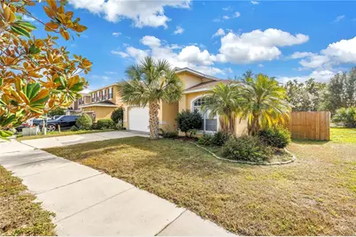 607 Center Avenue, Brandon, FL 33511 - Photo 4