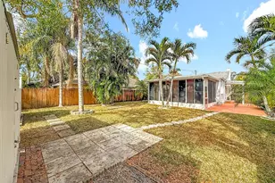 3752 57th Ave N, Saint Petersburg, FL 33714 - Photo 38