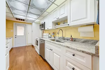 3752 57th Avenue N, Saint Petersburg, FL 33714 - Photo 14