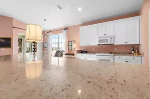 1338 Emerald Dunes Dr, Sun City Center, FL 33573 - Photo 14